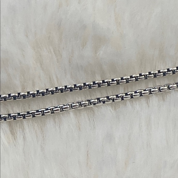 JAI Rounded Box Chain - Picture 3 of 5